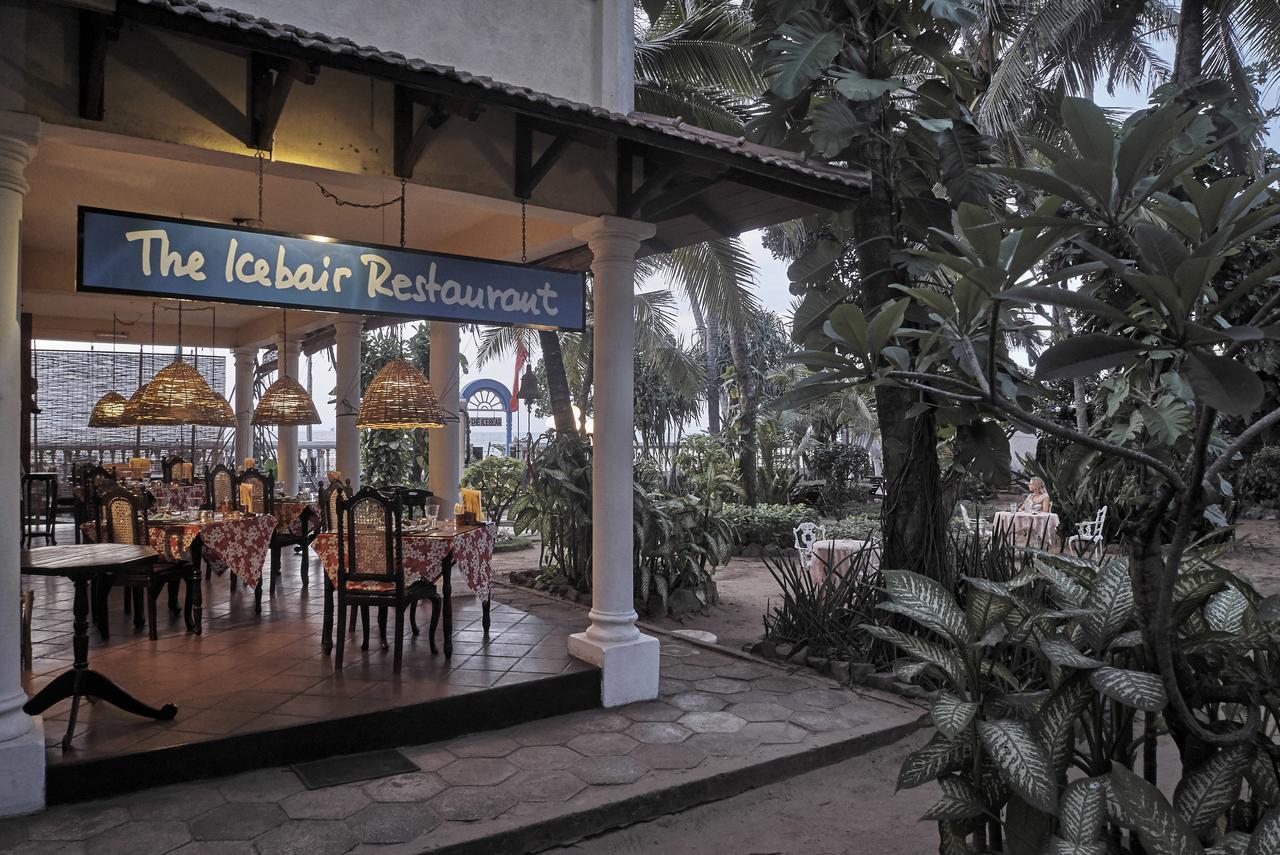 The Icebear Guesthouse Negombo Exterior photo